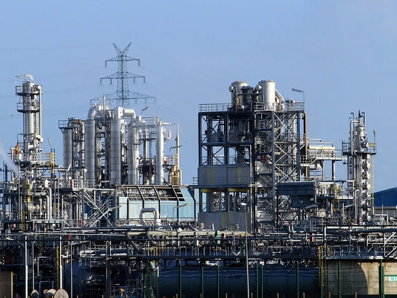 НПЗ и нефтехимзаводы (6)